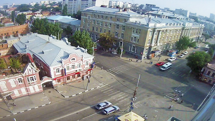Онлайн веб-камера на перекрёстке Московская/Чапаева